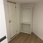 Family Friendly With Parking شقة برغن